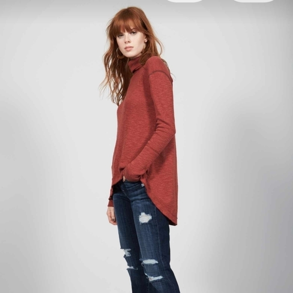 Free people Split Back Turtleneck - Picture 2 of 6